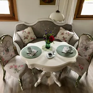 https://rosenhsli.hotelsbaselswitzerland.com